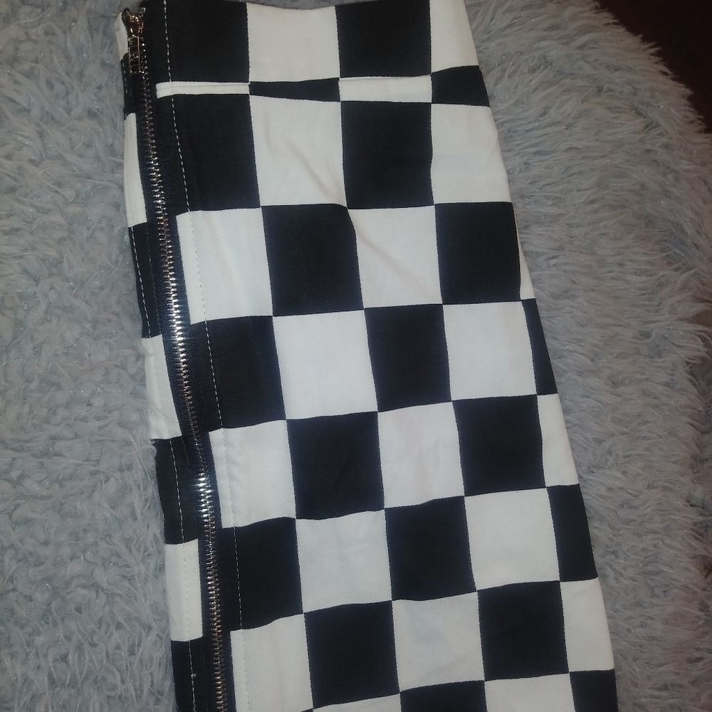 📌Girl's Skirt - Picture 2 of 3